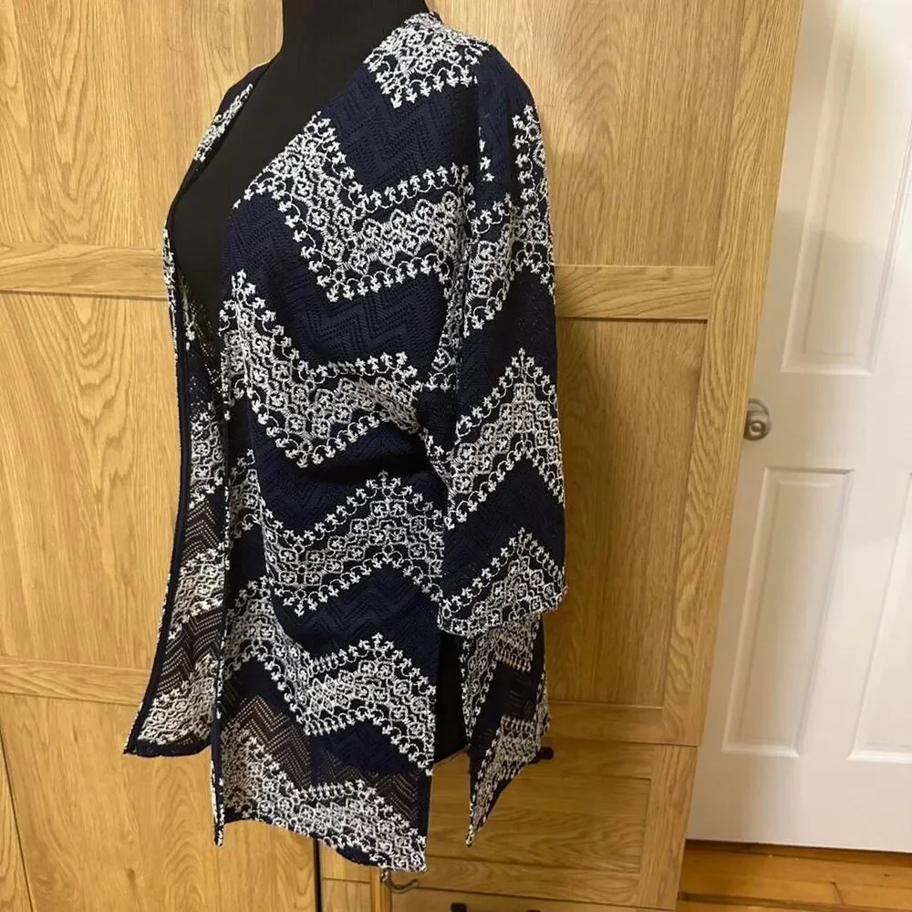 Xhilaration M/L Navy White Lace Open Front Cardigan Cover Up beach Boho
